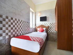 Jancy Residency By OYO Rooms