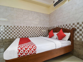 Jancy Residency By OYO Rooms
