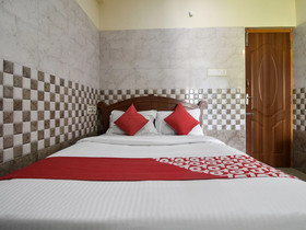 Jancy Residency By OYO Rooms