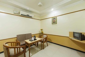 Hotel Aryaas Residence
