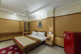 Hotel Aryaas Residence
