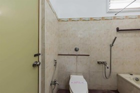 Hotel Aryaas Residence