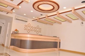 Hotel MNH Royal Park