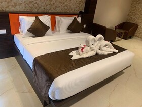 Purple Hotels & Resorts