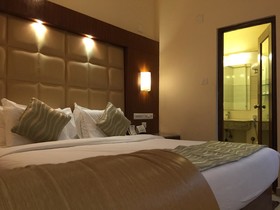 VELAN Hotel Greenfields