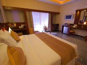 VELAN Hotel Greenfields