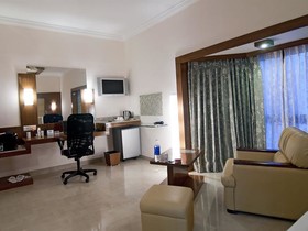 VELAN Hotel Greenfields