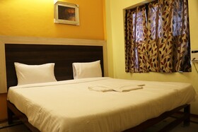 Siva Sakthi Hotel A Unit Of Ammayi Hotel