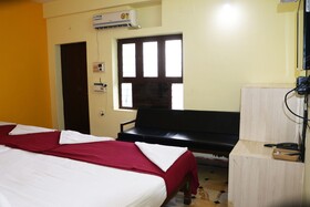 Siva Sakthi Hotel A Unit Of Ammayi Hotel