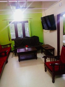 Livgrand Deepikas Residence Valparai