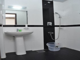 Chandra Royal Inn