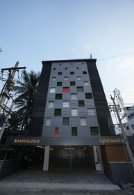 Grand Ganpat