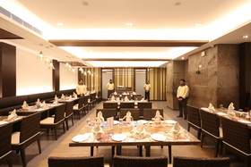 Hotel Khanna Fiesta
