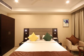 Hotel Khanna Fiesta
