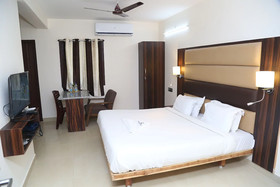 Treebo Trend Kingsbury Fiesta Vellore