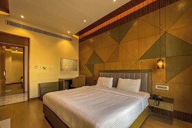 Symphony Inn