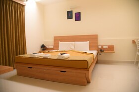 The Nest Compact Inn