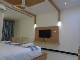 The Nest Compact Inn