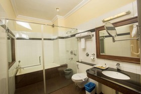 Grand Palace Hotel & Spa Yercaud