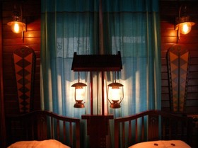 INDeco's Lake Forest Hotel