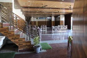 Hotel Jalal Palace