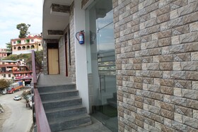 Hotel Jalal Palace