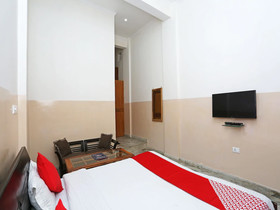 Hotel Jay Continental By OYO Rooms