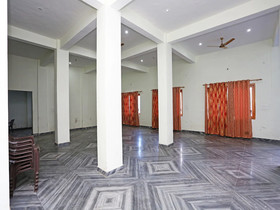 Hotel Jay Continental By OYO Rooms