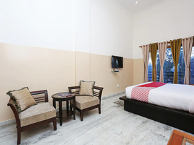 Hotel Jay Continental By OYO Rooms