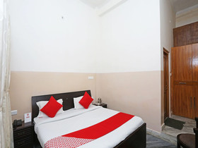 Hotel Jay Continental By OYO Rooms