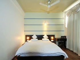 Hotel Shivalik Almora