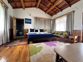 Kasar Himalaya Holiday Home