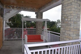 Kasar Himalaya Holiday Home