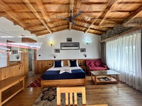 Kasar Himalaya Holiday Home