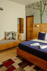 Kasar Himalaya Holiday Home