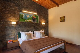 Rudraa Resort And Restaurant