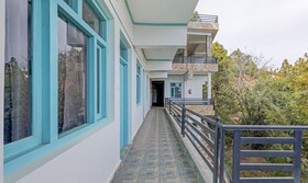 Treebo Trend Kasar Inn With Mountain View
