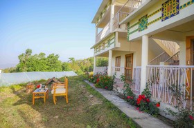 V Resorts Royal Homestay Jhimar