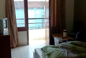 Zen Oaks Homestay