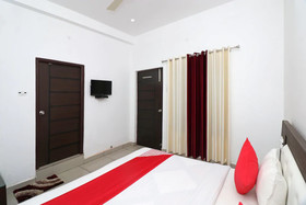 Hotel Jahnavi by OYO Rooms