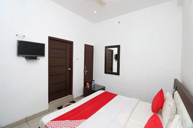 Hotel Jahnavi by OYO Rooms