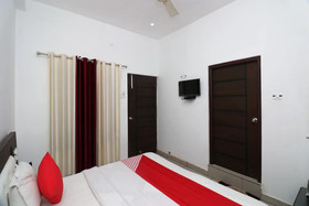 Hotel Jahnavi by OYO Rooms