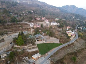 ama Stays & Trails Whispering Pines, Bhimtal