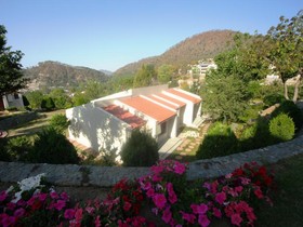 Country Inn - Bhimtal
