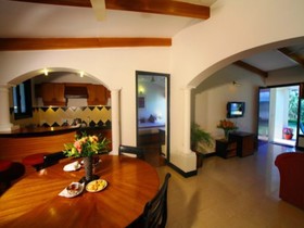 Country Inn - Bhimtal