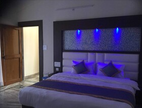 Goroomgo Kavyansh Villa
