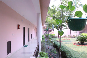 Kanara Hotel