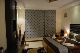 Hotel Harshikhar