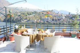 Hotel Harshikhar