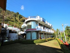 Hotel Lake Inn